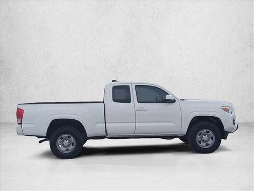 2017 Toyota Tacoma SR