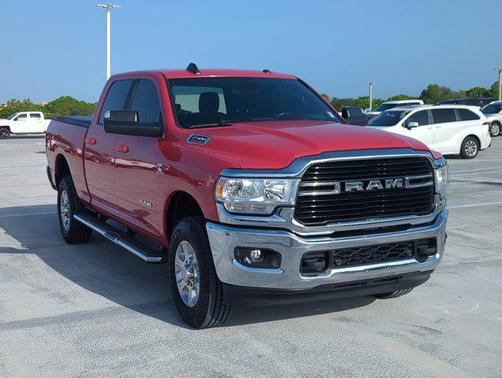 2021 RAM 2500 Big Horn Crew Cab 4x4 6'4' Box