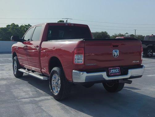 2021 RAM 2500 Big Horn Crew Cab 4x4 6'4' Box