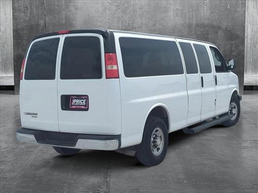 2016 Chevrolet Express 3500 LT
