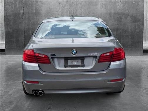 2016 BMW 528 528i