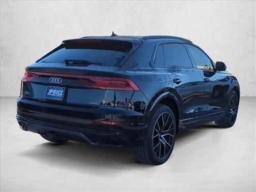 2020 Audi Q8 55 Prestige