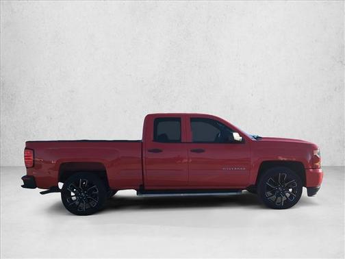 2017 Chevrolet Silverado 1500 Custom