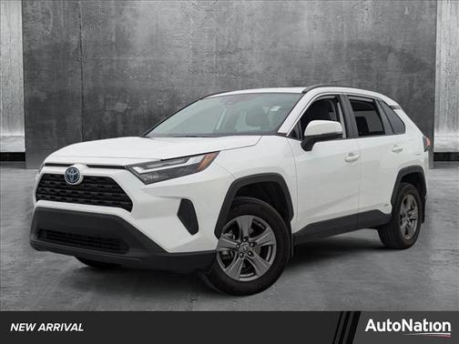 2024 Toyota RAV4 Hybrid XLE