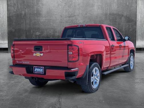 2018 Chevrolet Silverado 1500 Custom