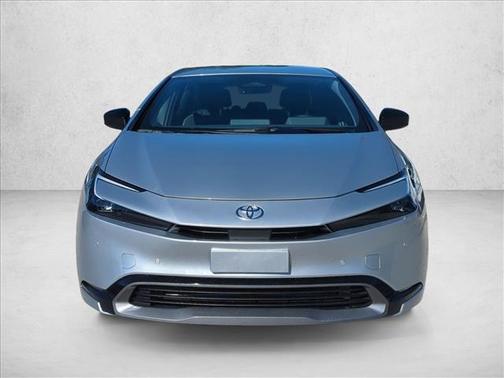 2025 Toyota Prius XLE