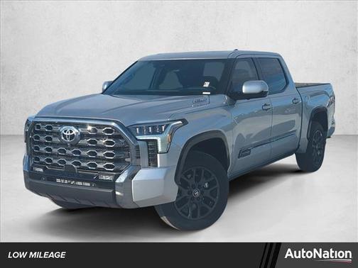 2025 Toyota Tundra Hybrid Platinum