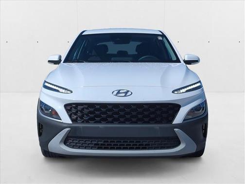 2022 Hyundai KONA SE