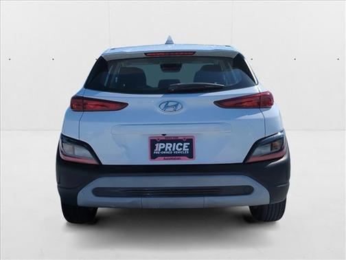 2022 Hyundai KONA SE