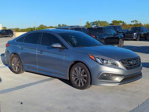 2016 Hyundai SONATA Sport