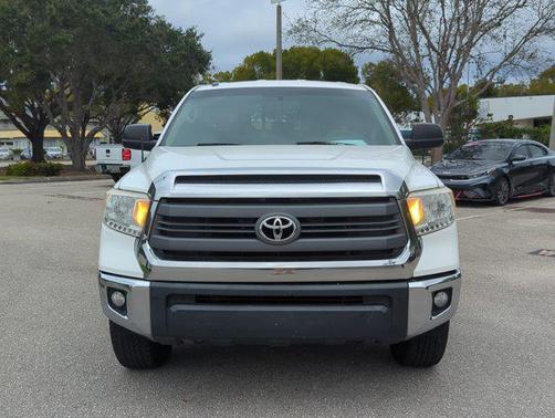 2015 Toyota Tundra SR5