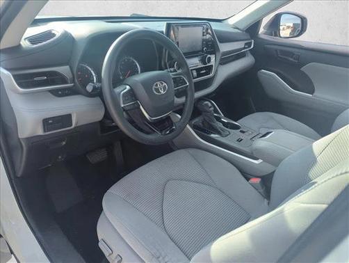 2021 Toyota Highlander L