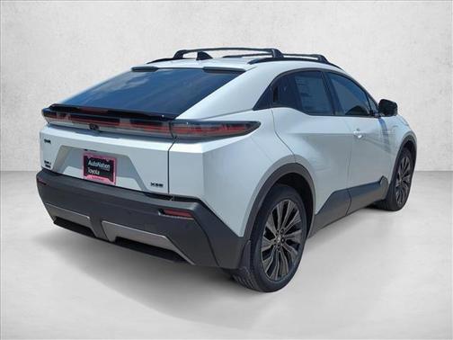 Wind Chill Pearl 2026 Toyota C-HR XSE