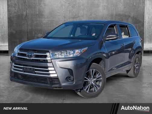 2018 Toyota Highlander LE
