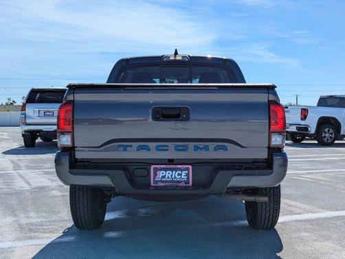 2022 Toyota Tacoma SR