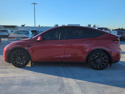 2023 Tesla Model Y Performance Dual Motor All-Wheel Drive