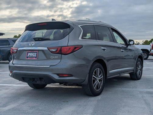 2020 INFINITI QX60 Luxe