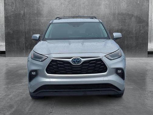 2023 Toyota Highlander Hybrid LE