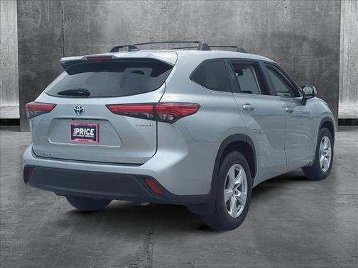 2023 Toyota Highlander Hybrid LE