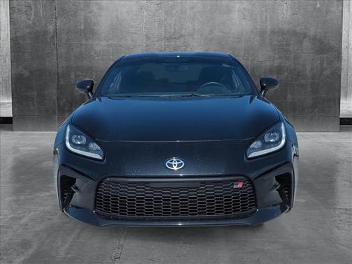 2024 Toyota GR86 Premium