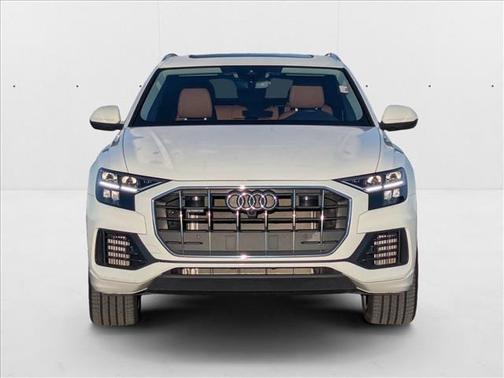 2022 Audi Q8 55 Premium Plus