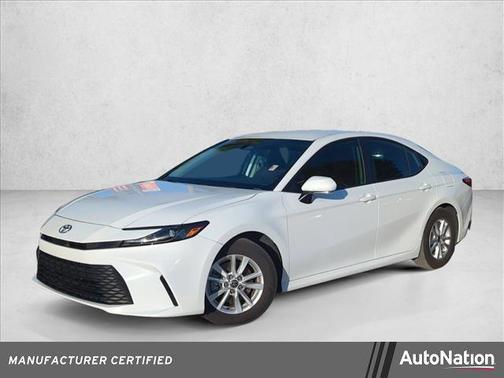 Ice Cap 2025 Toyota Camry LE