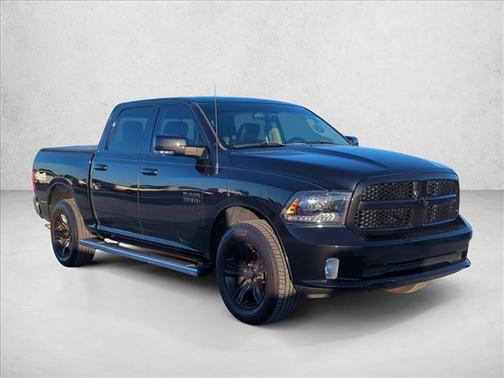 2017 RAM 1500 Night Crew Cab 4x4 5'7' Box