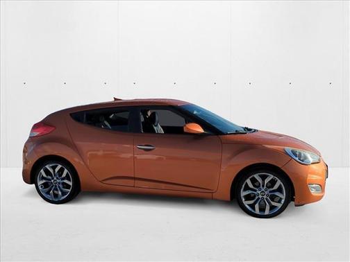 2015 Hyundai Veloster RE:FLEX w/Black