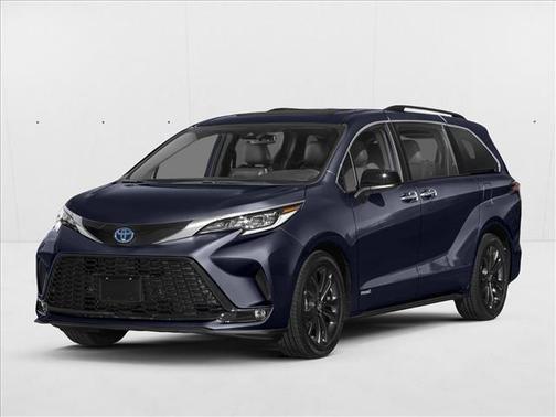 2022 Toyota Sienna XSE 7 Passenger
