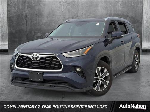 2021 Toyota Highlander XLE