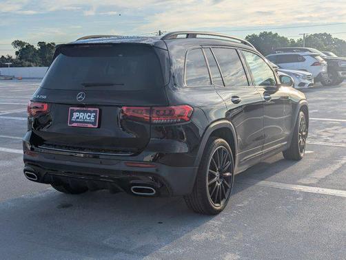 2023 Mercedes-Benz GLB 250 Base