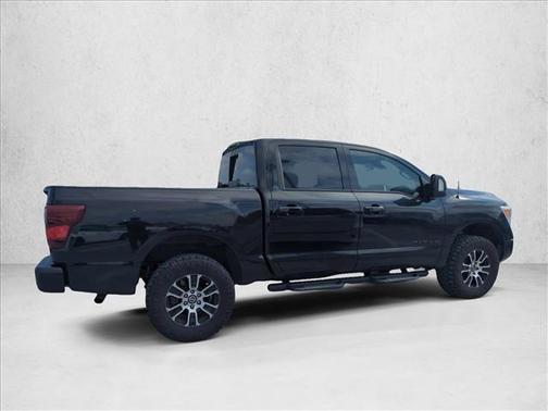 Super Black 2021 Nissan Titan SV