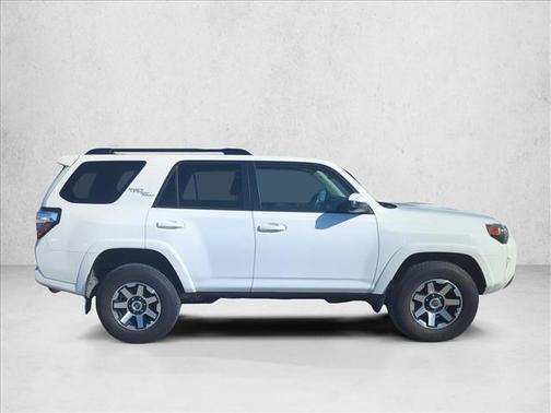 2022 Toyota 4Runner TRD Off Road