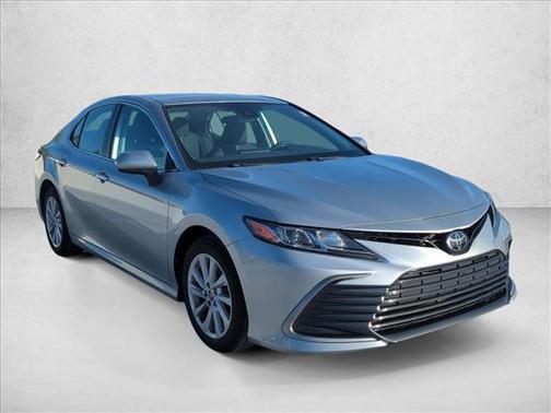 Celestial Silver Metallic 2022 Toyota Camry LE