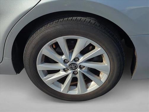 Celestial Silver Metallic 2022 Toyota Camry LE