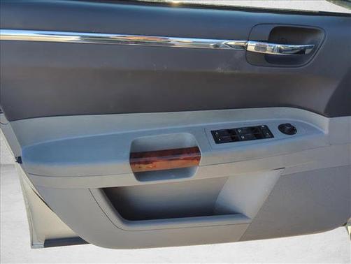 2006 Chrysler 300 Touring