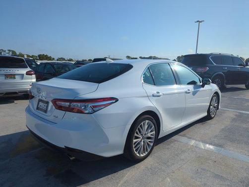 2019 Toyota Camry XLE