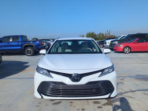 2019 Toyota Camry XLE