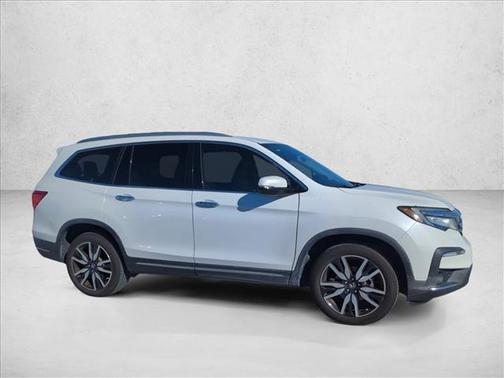 2021 Honda Pilot Touring 8-Passenger