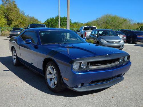 2012 Dodge Challenger SXT