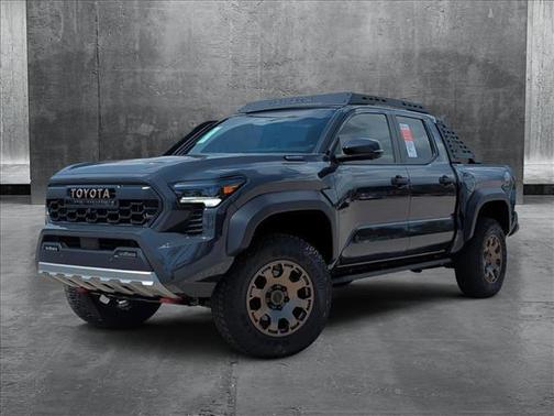 2025 Toyota Tacoma Hybrid Trailhunter
