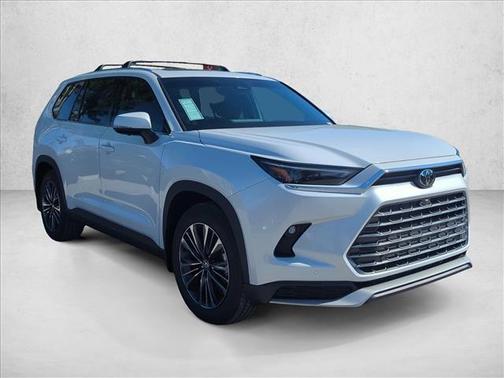 Wind Chill Pearl 2026 Toyota Grand Highlander Hybrid Platinum MAX