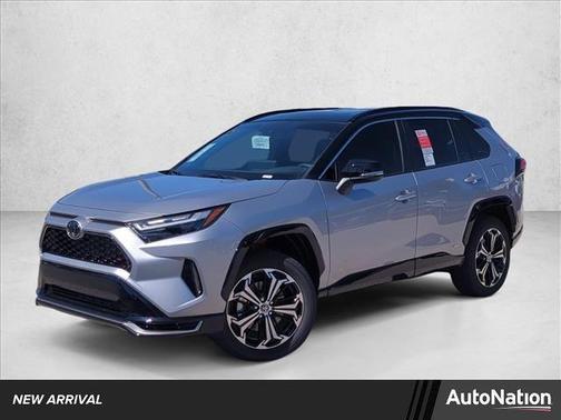 2025 Toyota RAV4 Hybrid SE