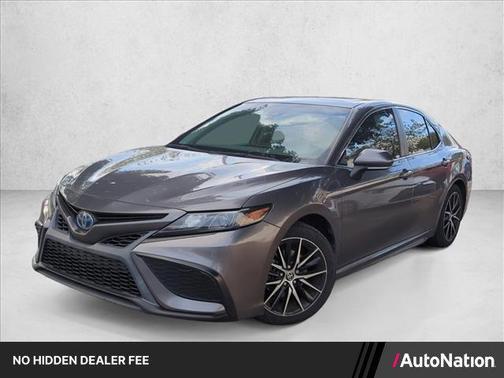 Predawn Gray Mica 2022 Toyota Camry SE