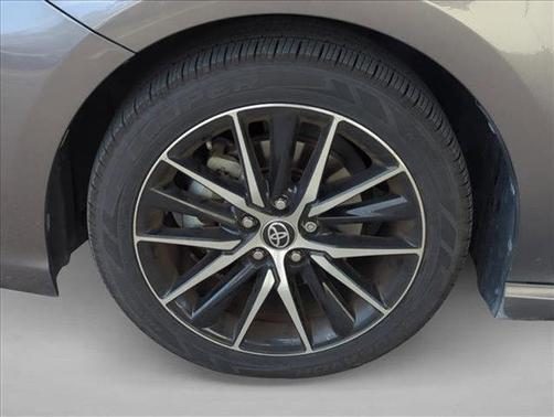 Predawn Gray Mica 2022 Toyota Camry SE