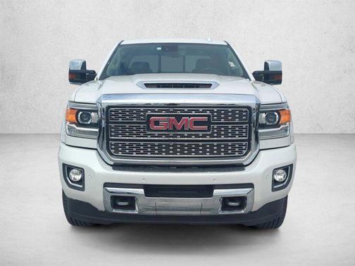 White Frost Tricoat 2018 GMC Sierra 3500 Denali