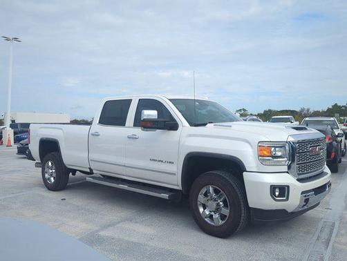 2018 GMC Sierra 3500 Denali