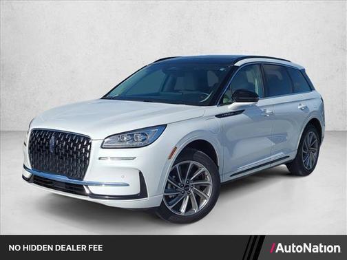 Pristine White Metallic Tri-Coat 2025 Lincoln Corsair Grand Touring