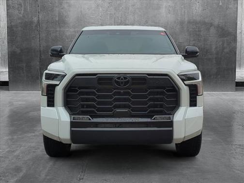 2025 Toyota Tundra Hybrid Limited