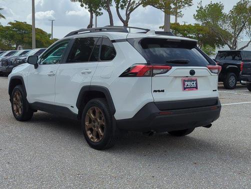 2023 Toyota RAV4 Hybrid Woodland Edition